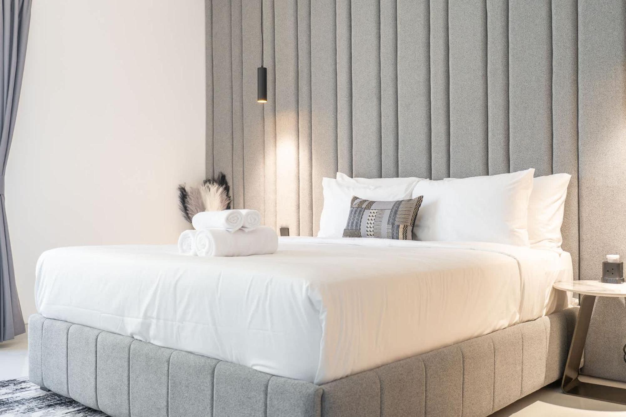 Apartment Bahar 2's Stylish 2 Bedroom That Sleeps 4 Dubai