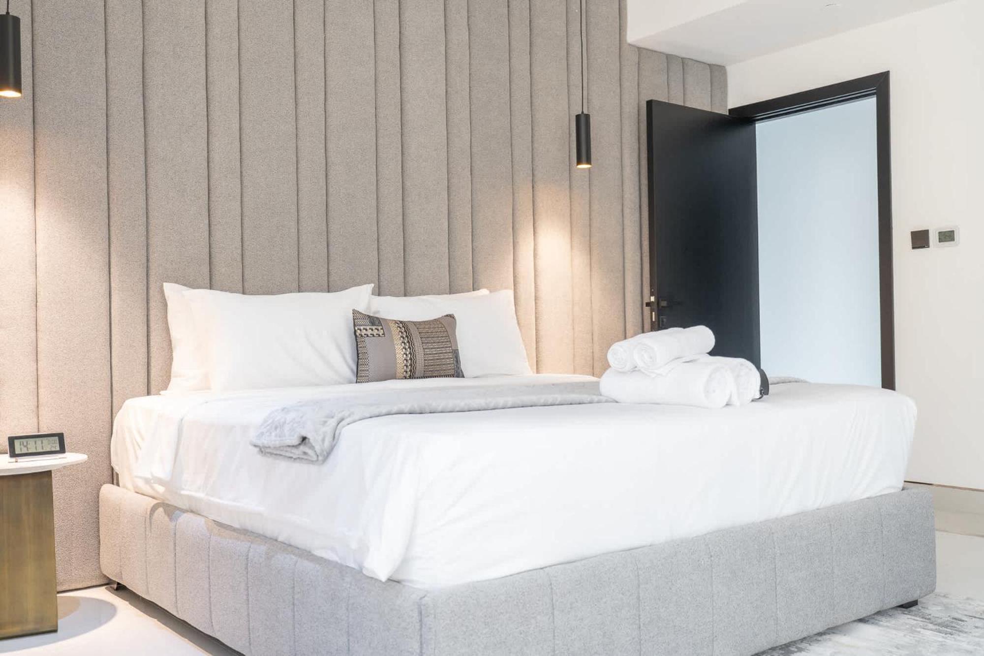 Bahar 2's Stylish 2 Bedroom That Sleeps 4 * Dubai