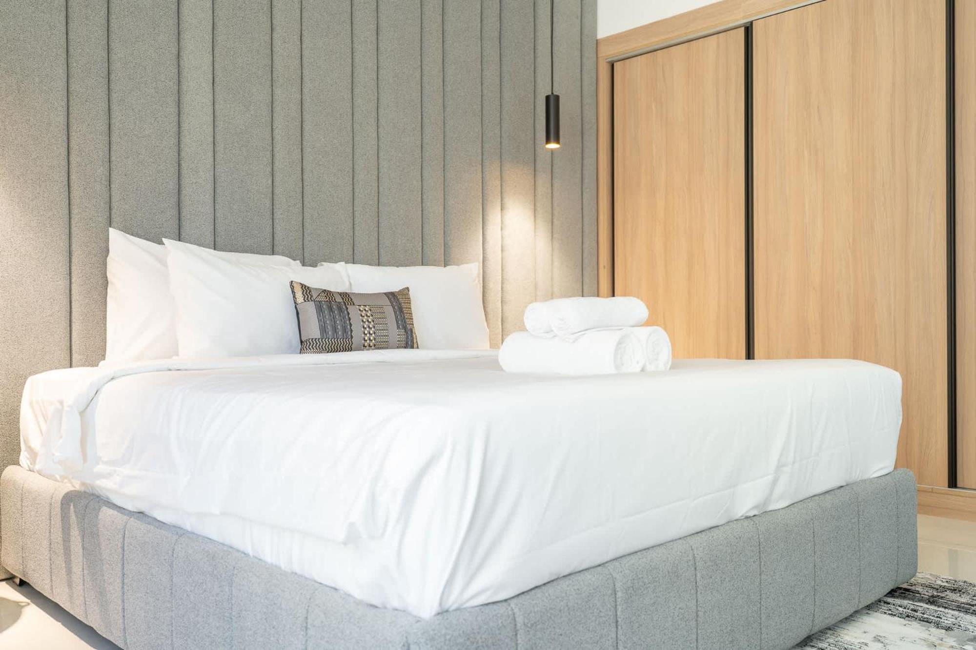 Bahar 2's Stylish 2 Bedroom That Sleeps 4 Apartment Dubai