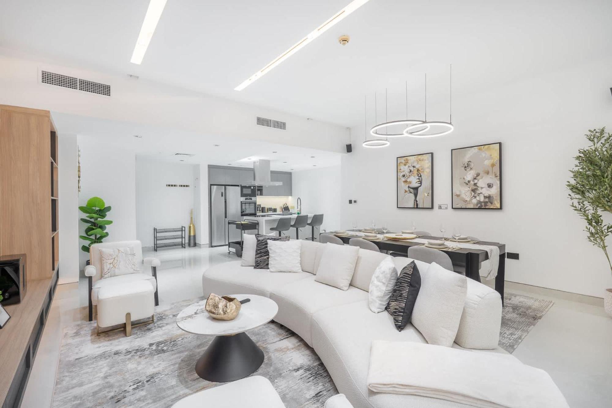 Bahar 2's Stylish 2 Bedroom That Sleeps 4 * Dubai