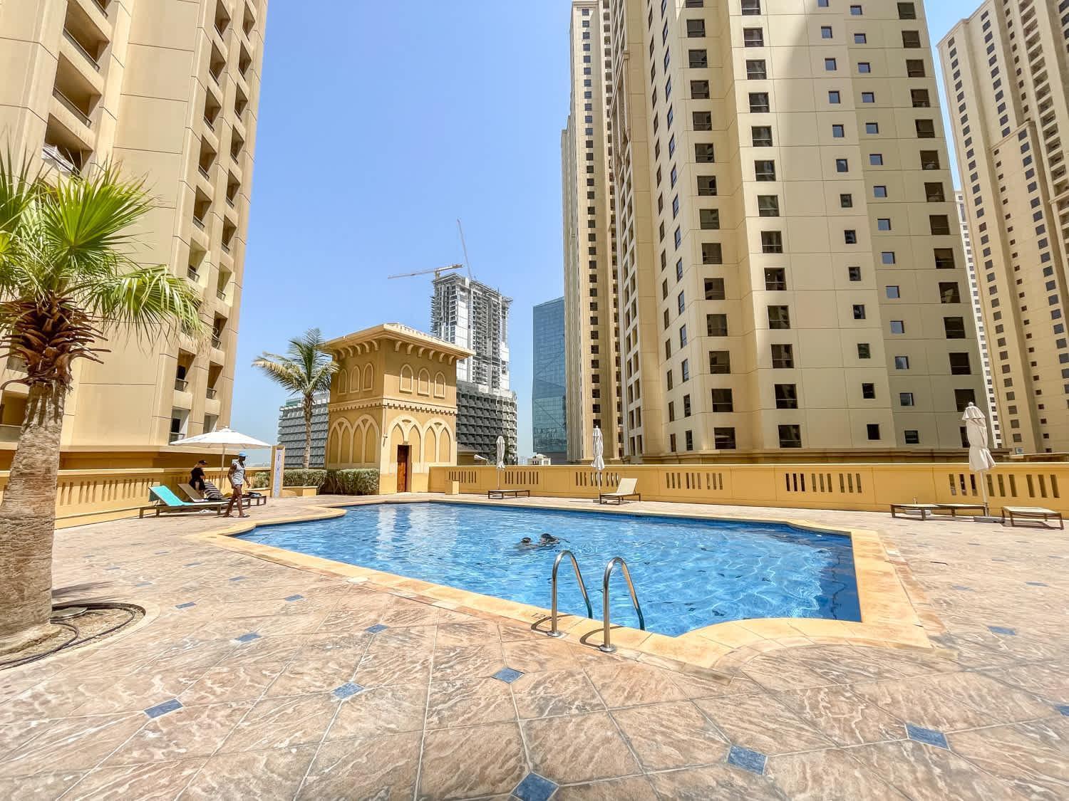 Bahar 2's Stylish 2 Bedroom That Sleeps 4 Apartment